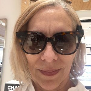 Meet your Posher, Maria luisa